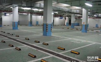 專業(yè)視角下的停車場標線施工、配套設施與設備管理